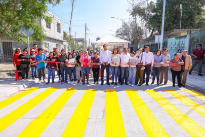 Inauguró Carlos Peña Ortiz pavimentación hidráulica por 7.6 MDP en colonia Arco Iris