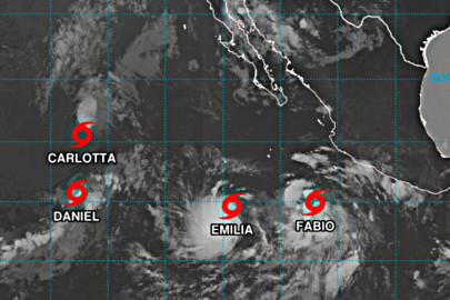 Tormentas tropicales Carlotta, Daniel y Emilia se alejan de costas mexicanas
