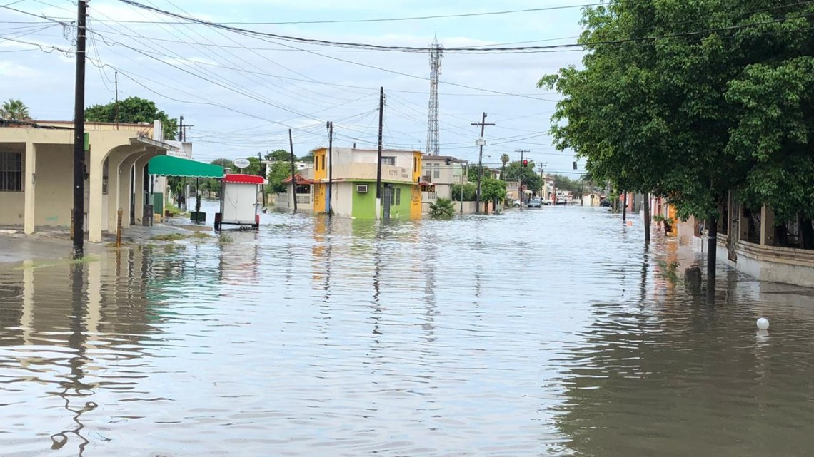 Lluvia inunda zonas bajas de Matamoros 