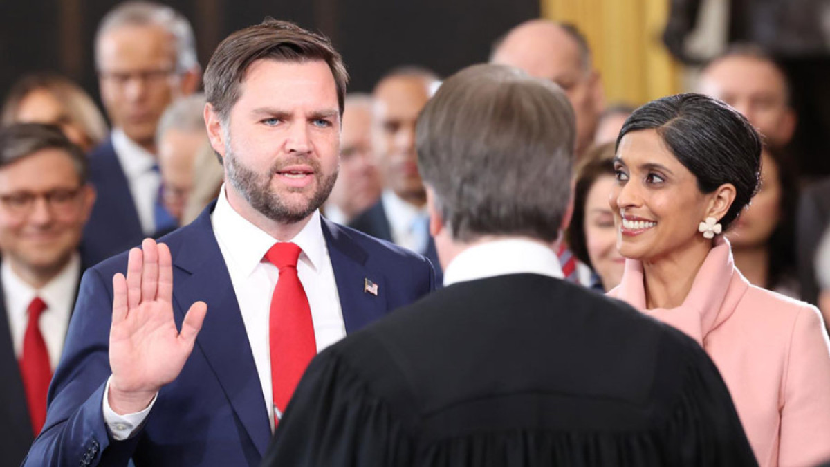 Donald Trump toma protesta como nuevo presidente de Estados Unidos