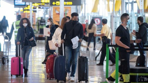 Brasil comienza a exigir pasaporte de vacunación en aeropuertos