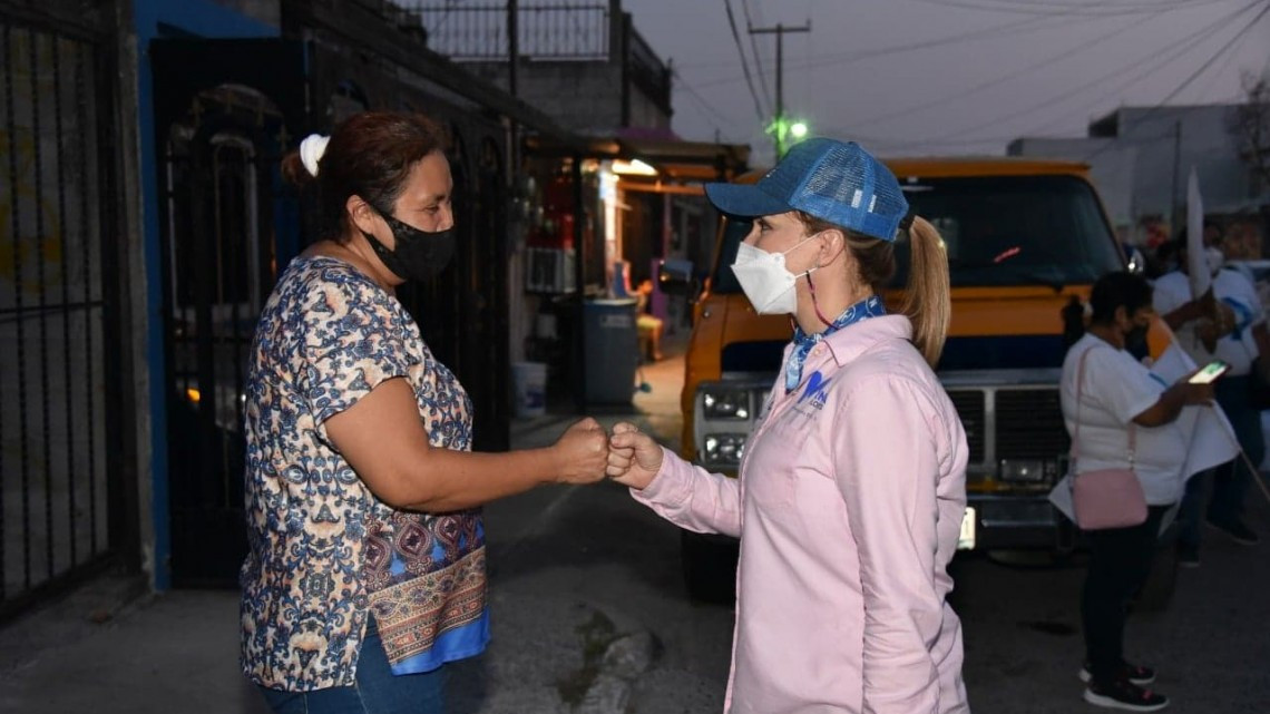 Myrna realiza campaña de tiempo completo
