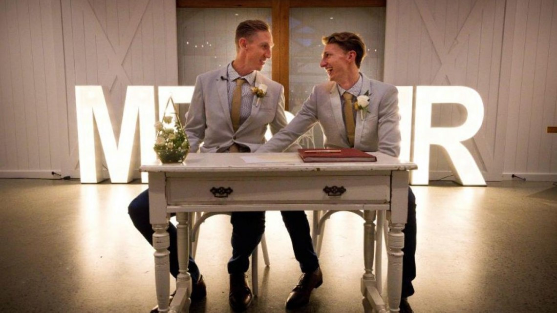 Australia celebra el primer día de matrimonios igualitarios