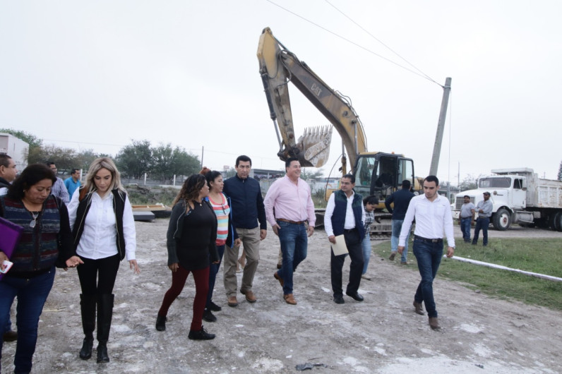 Realiza alcalde Mario López intenso trabajo en Matamoros