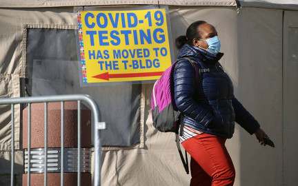 Evidencia de ómicron en EEUU sugiere enfermedad leve: CDC