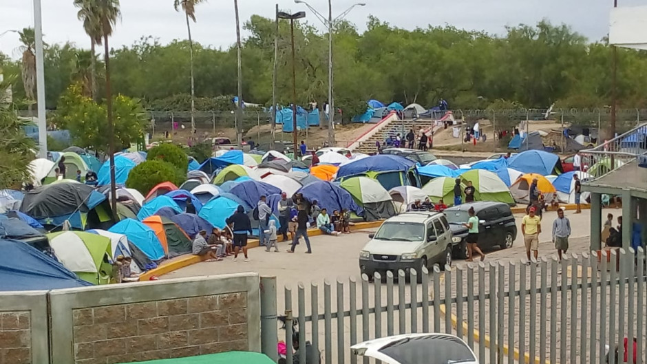 Empresarios de la Álvaro Obregón seriamente afectados por presencia de migrantes