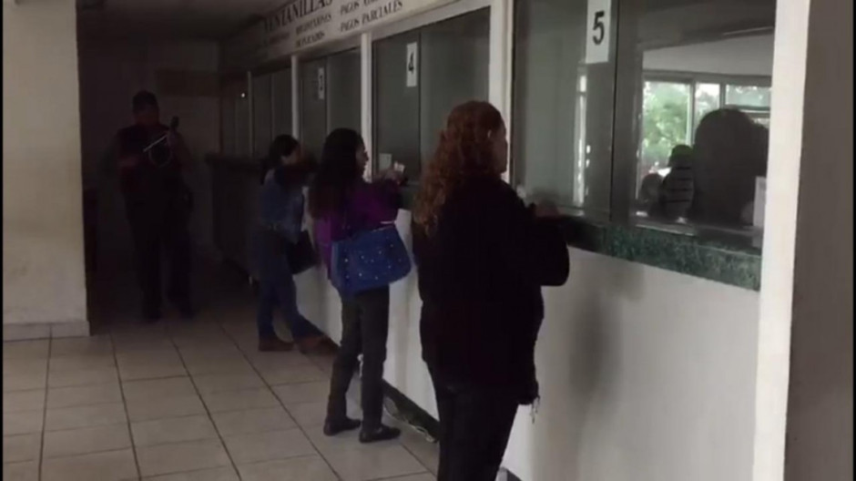 Le cortan la luz a COMAPA Victoria