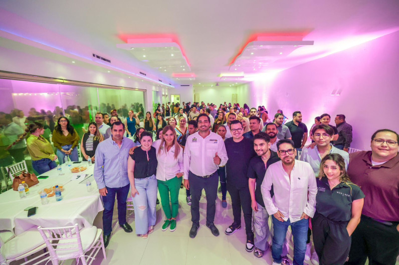 Unidos por Reynosa: Carlos Peña Ortiz y Maki Ortiz Encabezan Iniciativa Empresarial con Visión de Futuro