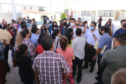 Avanza Gobierno de Matamoros en construcción de aulas, techumbres y bardas en planteles educativos