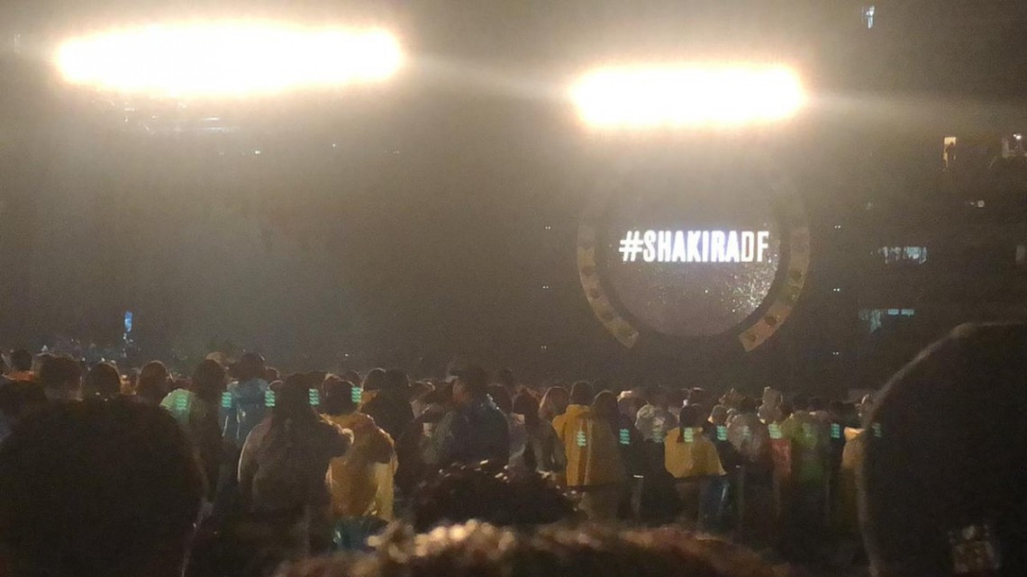 La lluvia no pudo detener a Shakira en la CDMX