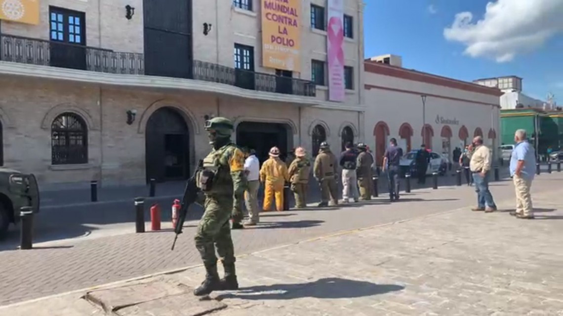 Amenaza de bomba en palacio municipal de Matamoros provoca desalojo de personal