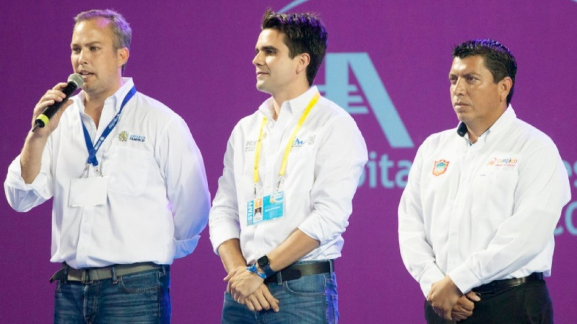 Arranque espectacular del Abierto de Tenis