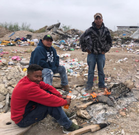 Se protegen con "fogatas" migrantes en situación de calle