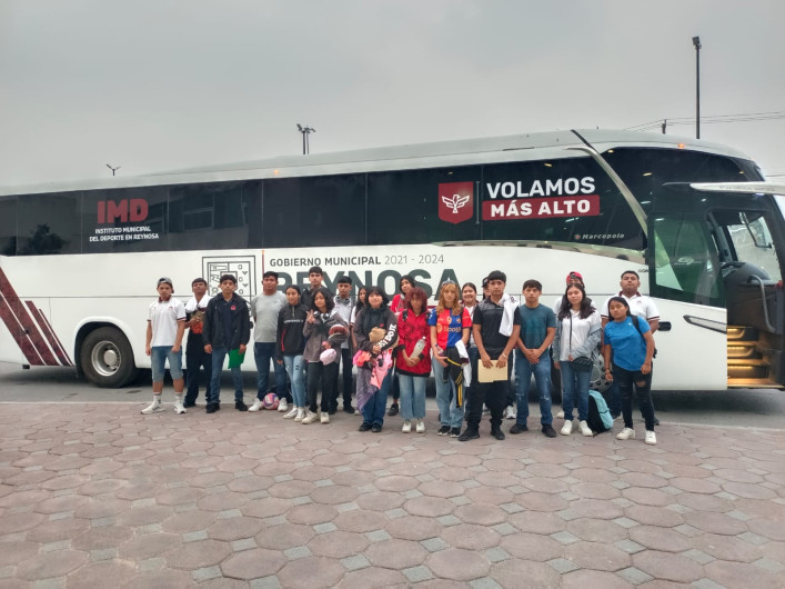 Apoya Gobierno de Reynosa traslado de estudiantes a encuentros deportivos