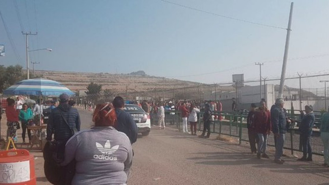 Reportan motín en penal de Chiconautla