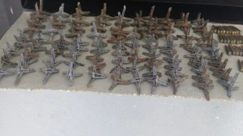 Aseguran vehículos, cargadores, cartuchos y ponchallantas en Díaz Ordaz