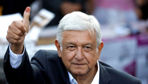 AMLO es el primer candidato presidencial en acudir a votar