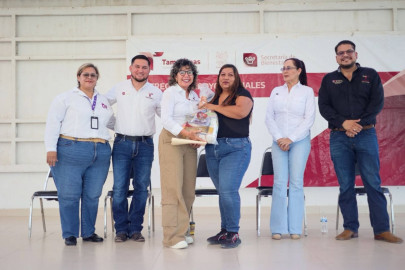 Lleva SEBIEN apoyos sociales y cultura a Río Bravo