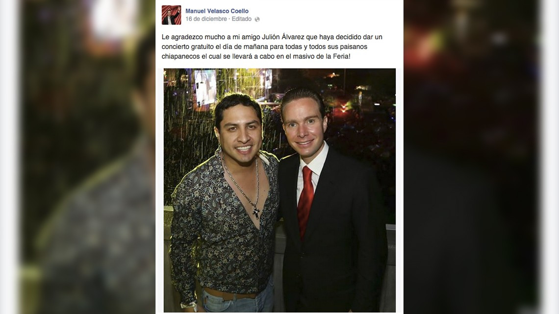 Políticos retiran fotos con Rafa Márquez y Julión Álvarez