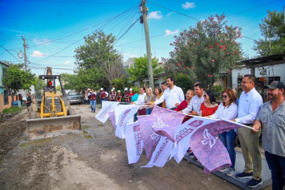 Arrancan pavimentación en la Lucio Blanco 
