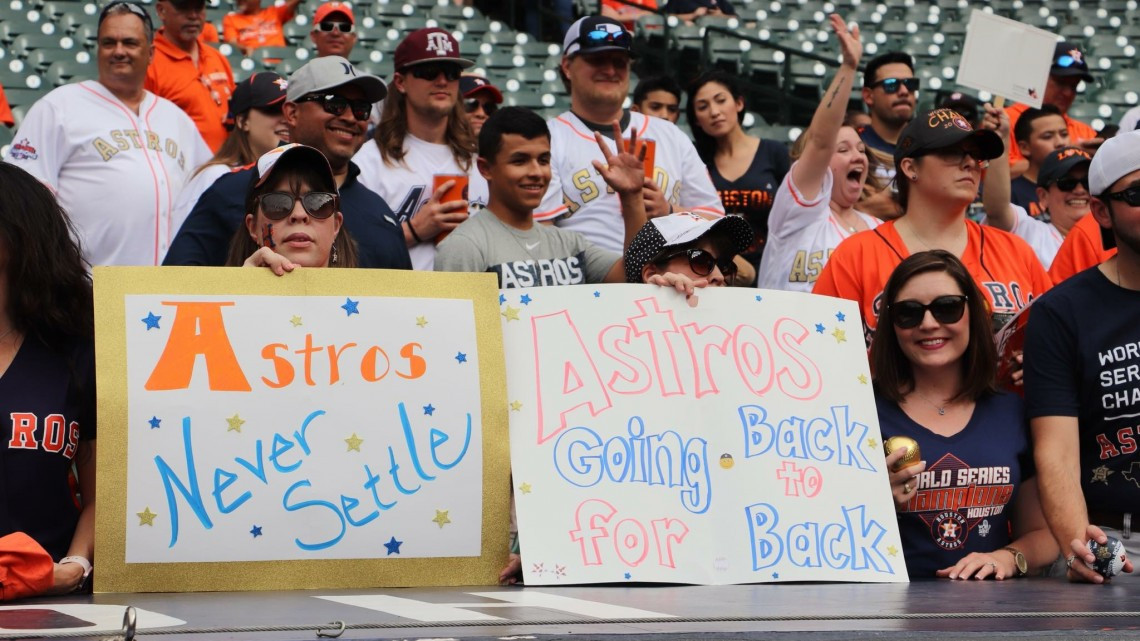 Astros arranca con victoria la defensa de su titulo