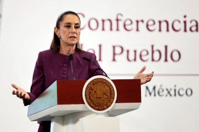 Hay cinco mexicanos detenidos en redada en Colorado contra migrantes: Sheinbaum