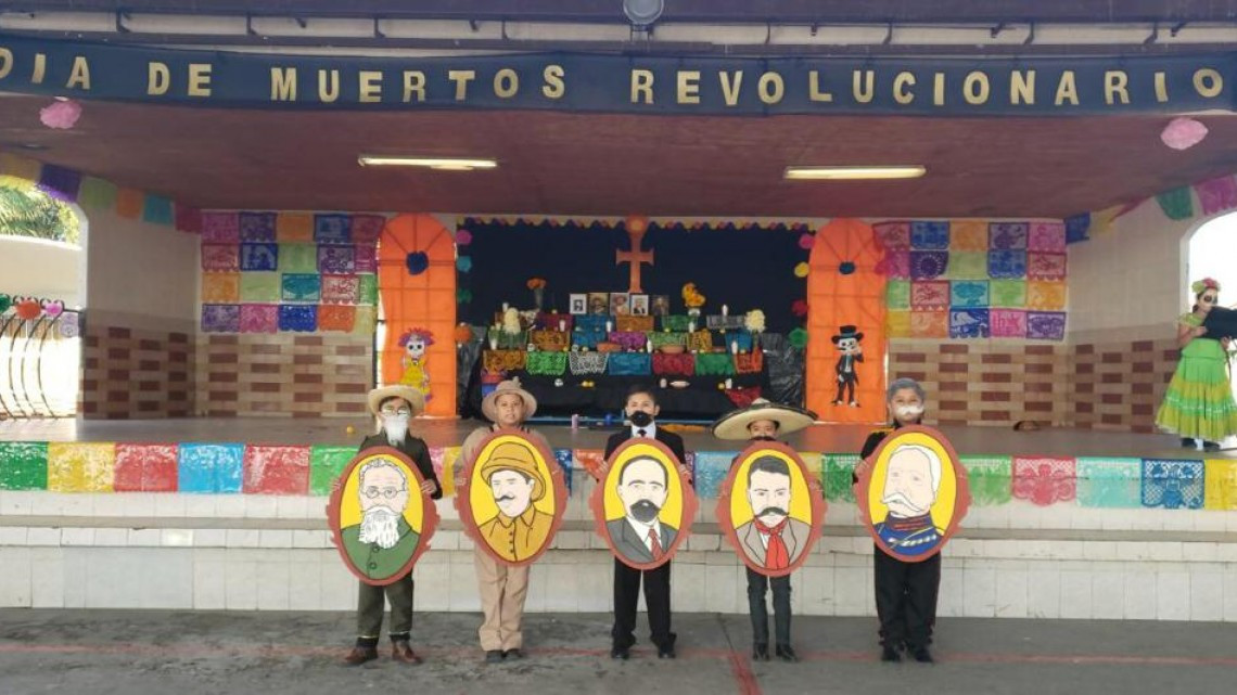 Altares de muertos, presentes en escuelas de Nuevo Laredo