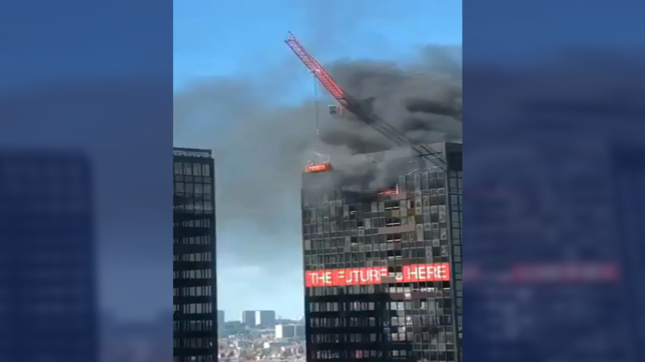 Se registra incendio en la torre World Trade Center en Bruselas, Bélgica