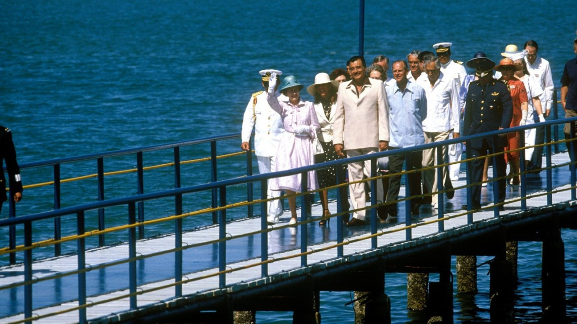 La Reina Isabel ll en México: así fueron sus dos visitas en nuestro país