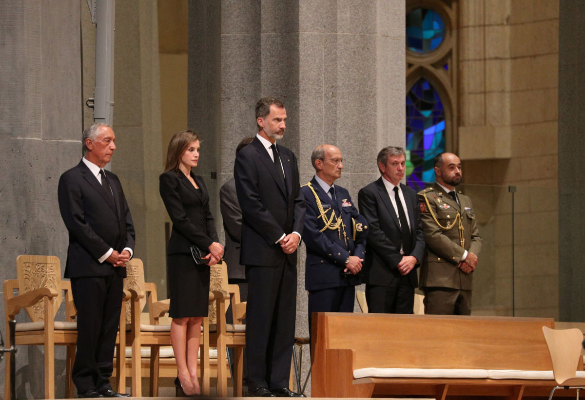 Rinden homenaje en Barcelona a víctimas de los atentados terroristas