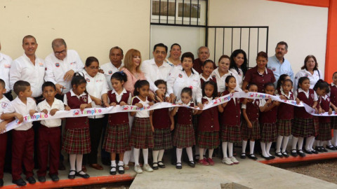 Inaugura gobierno de Tampico un Comedor Escolar en la primaria Vicente Guerrero