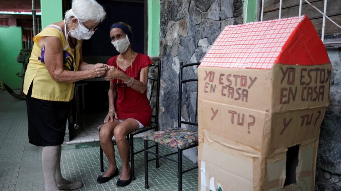 Yo estoy en casa, ¿y tú?