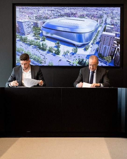 Fede Valverde renueva con el Real Madrid hasta 2027