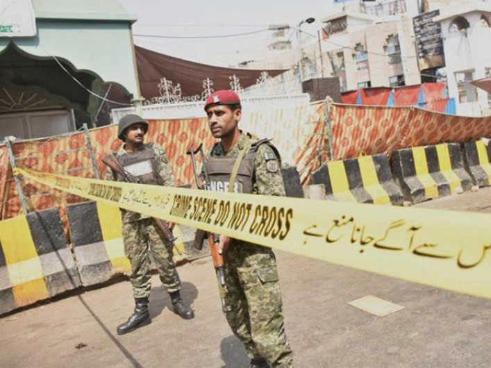 4 muertos tras ataque a hotel de lujo en Pakistán