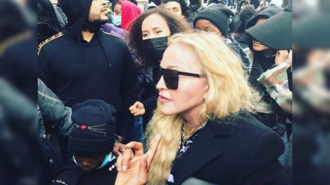 Madonna se une a protestas de Black Lives Matter en Londres 