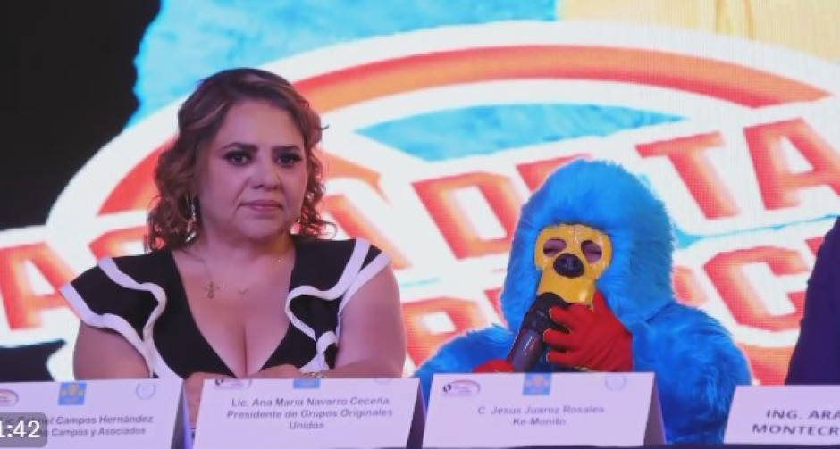 KeMonito denuncia falta de pago y robo de personaje por parte de CMLL