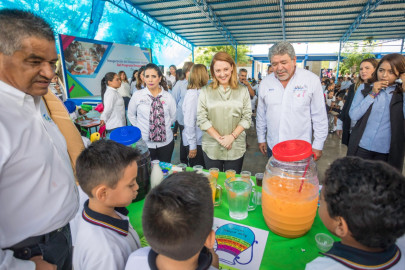 Mariana Gómez, inaugura Desayunador Escolar y entrega equipamiento para 6 desayunadores