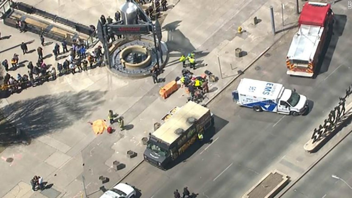 Detienen al autor de atropello múltiple en Toronto