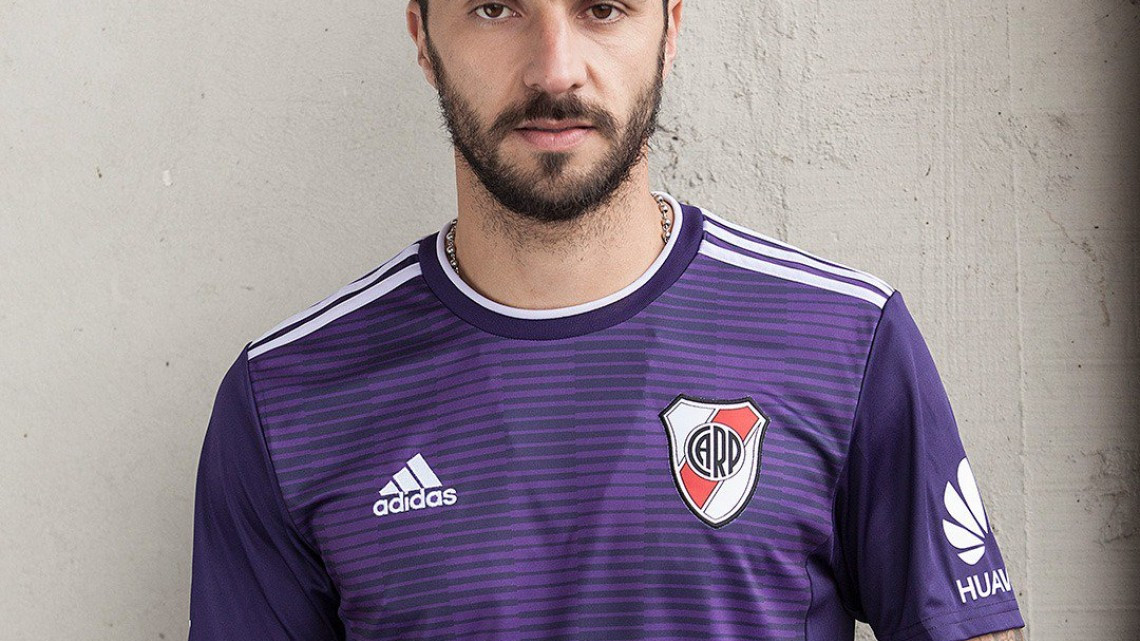 Esta es la nueva camiseta violeta de River