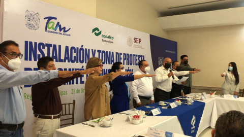 Empresarios vincularán a alumnos CONALEP con empresas locales