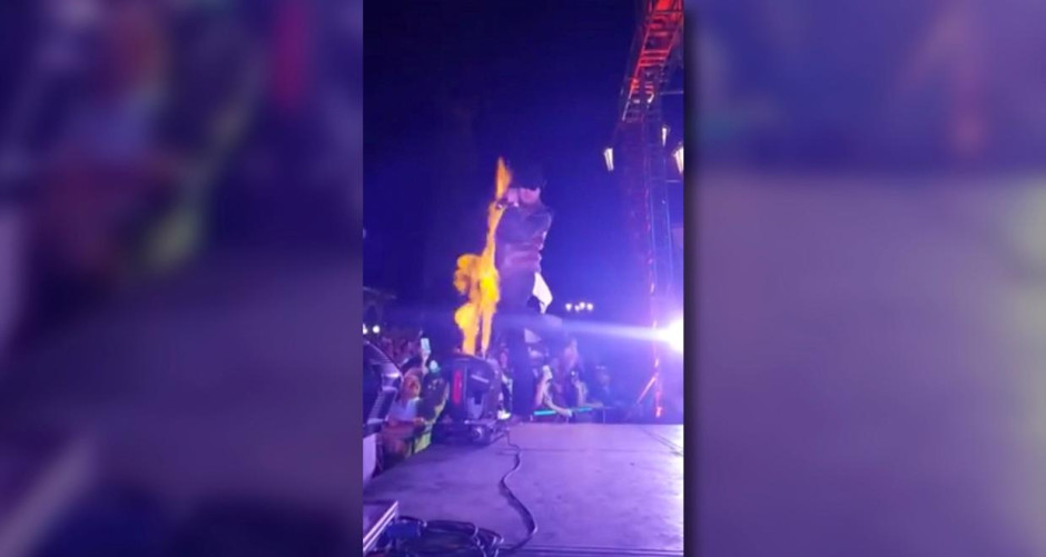 Francisco Elizalde sufre accidente en vivo