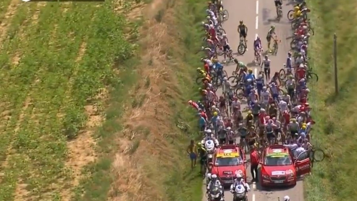 Protestas de agricultores detuvieron el Tour de Francia