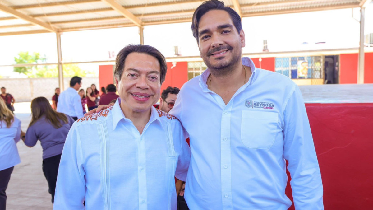 Participó Carlos Peña Ortiz en reunión del Consejo Técnico de la escuela primaria Bicentenario de la Independencia