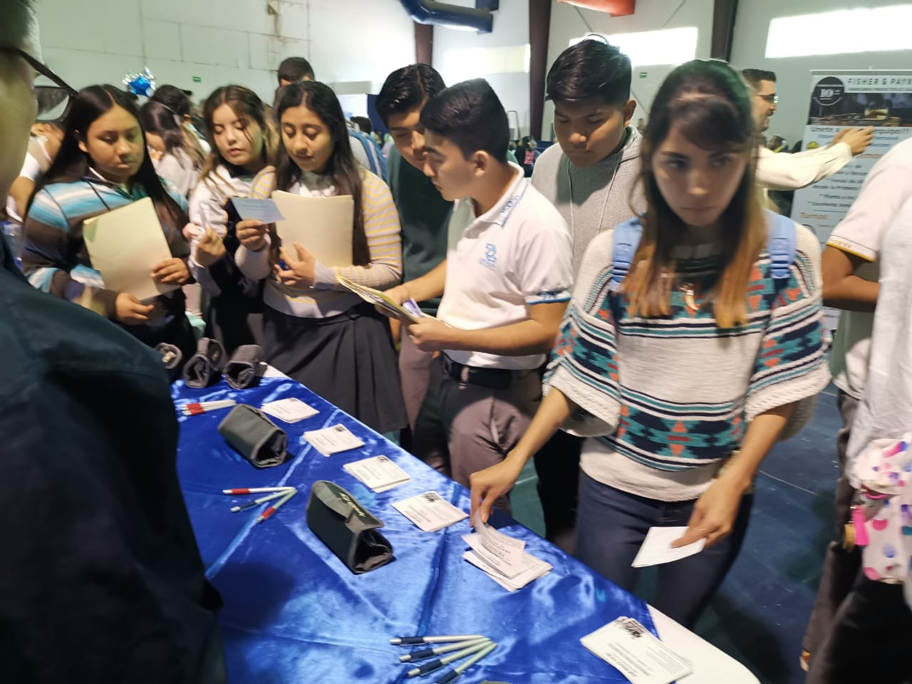 Beneficia CIVER a estudiantes con vinculación de empresas