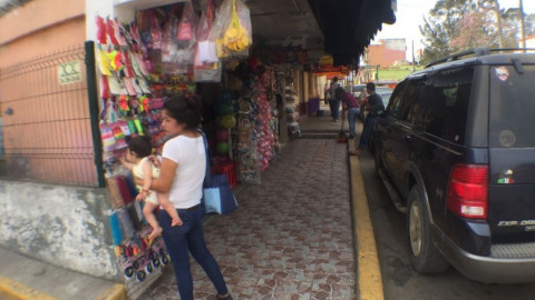 Sector comercio listo para dar buena atención en temporada vacacional.