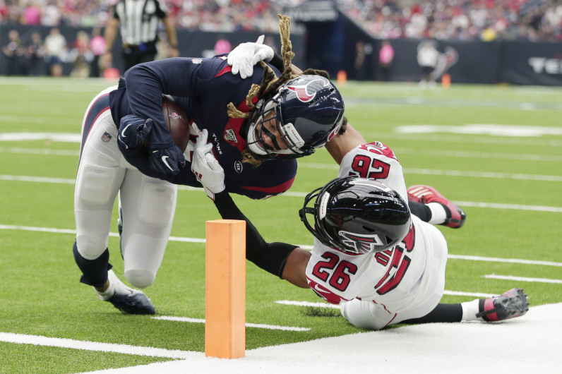 Texans aplastan a los Falcons en la Semana 5