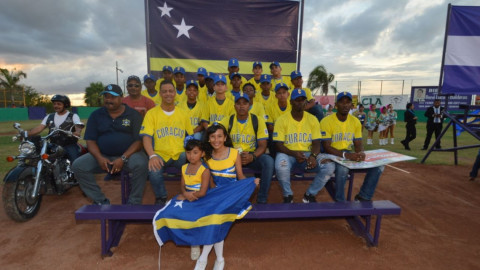 Venezuela y Curazao en la final del Latinoamericano de Beisbol