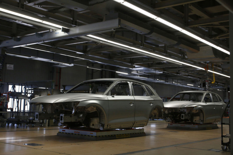 Aún con amenazas de Trump, Volkswagen, BMW, Audi y Fiat se quedan en México