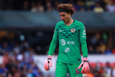 Memo Ochoa es baja para la final por lesión