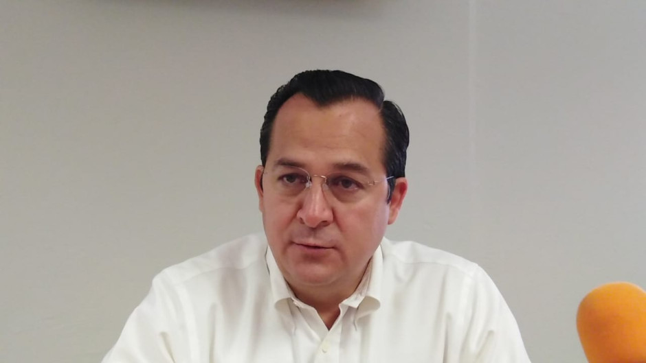 Invitan a informe de Maki Ortiz 